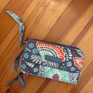 VERA BRADLEY WRISTLET